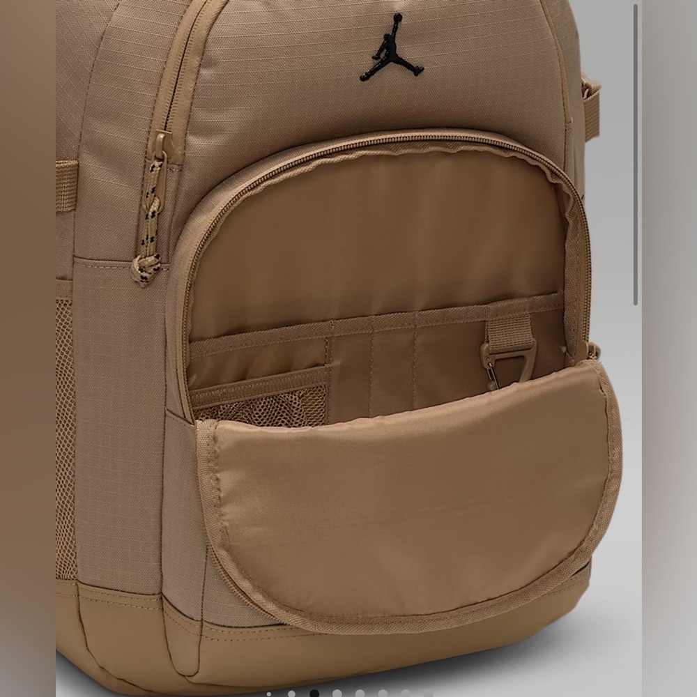 Jordan Beige Backpack with Black Logo - Picture 3 of 8